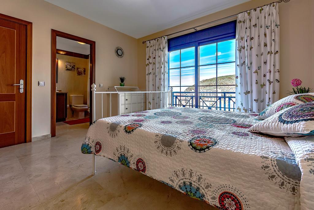 Apartmán Beautiful House In Club De Mar Palm-mar Exteriér fotografie